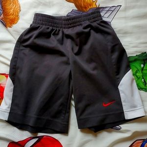 Black nike shorts